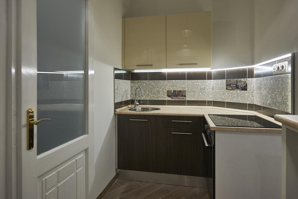 Parliament Apartment Budapest Esterno foto